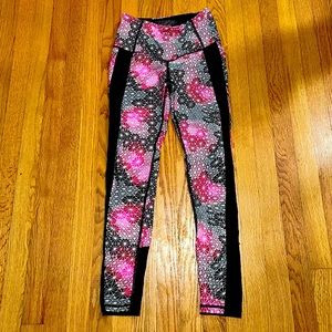 VIctoria’s Secret VSX Sport Leggings